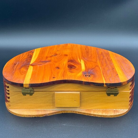 Vintage Heart Shaped Cedar Jewelry Box Mirror Necklace Ring Pegs Handmade Wooden - Picture 3 of 8